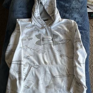 Under Armour hooded performance fleece size XL snow camo